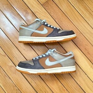 2005 Size 6.5W Nike Dunk Low Premium Maple Bluemoon